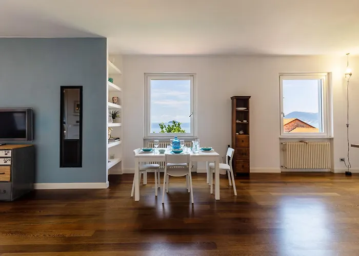 Lamar Residenza Al Mare Di Tellaro * レーリチ